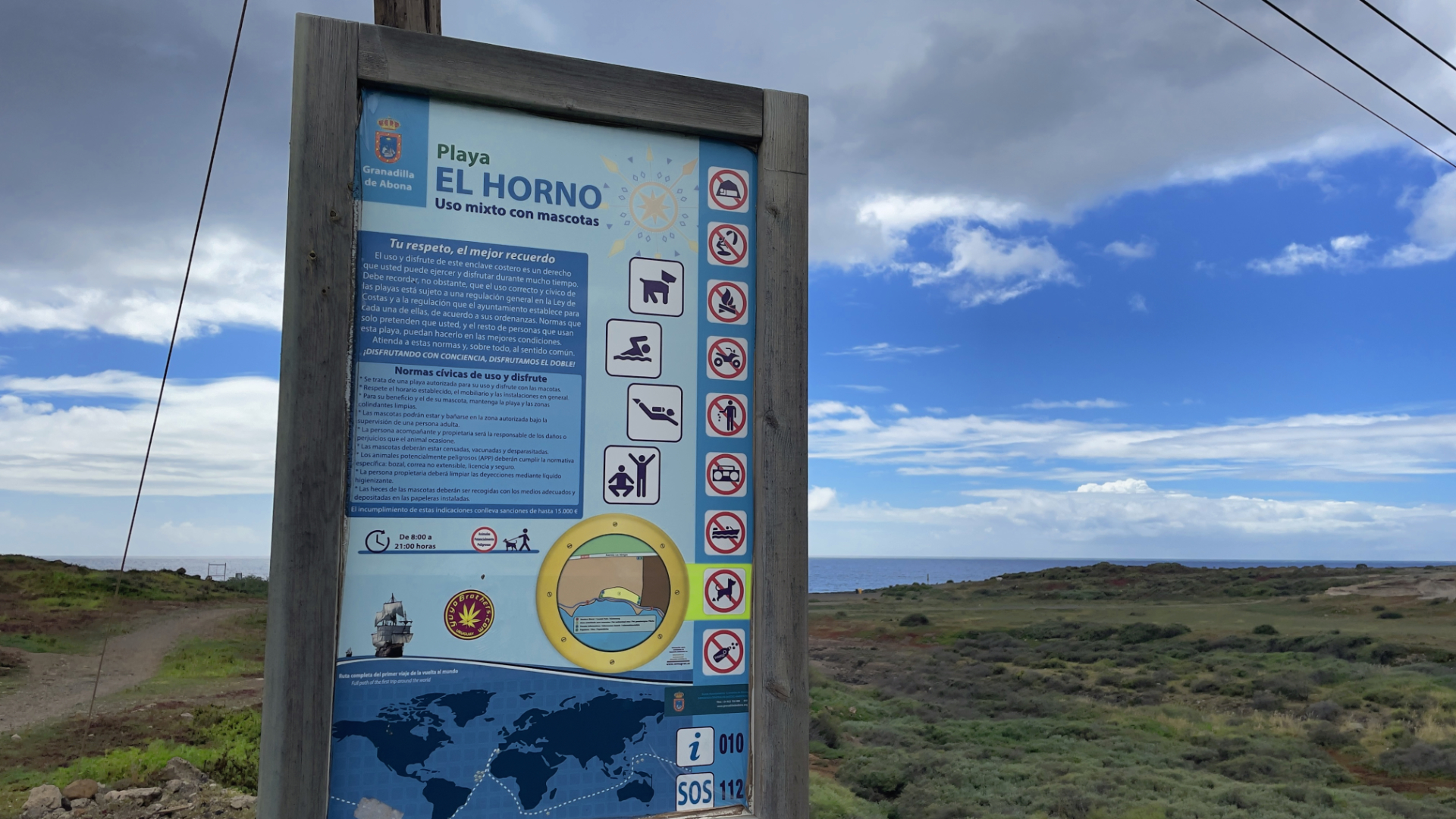 Playa El Horno - Hunde offiziell erlaubt