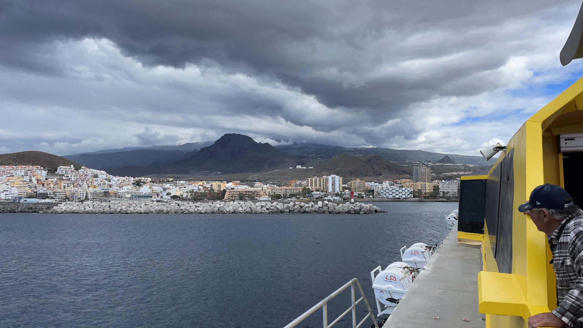 Fähre Gran Canaria nach Teneriffa - Hafen Agaete